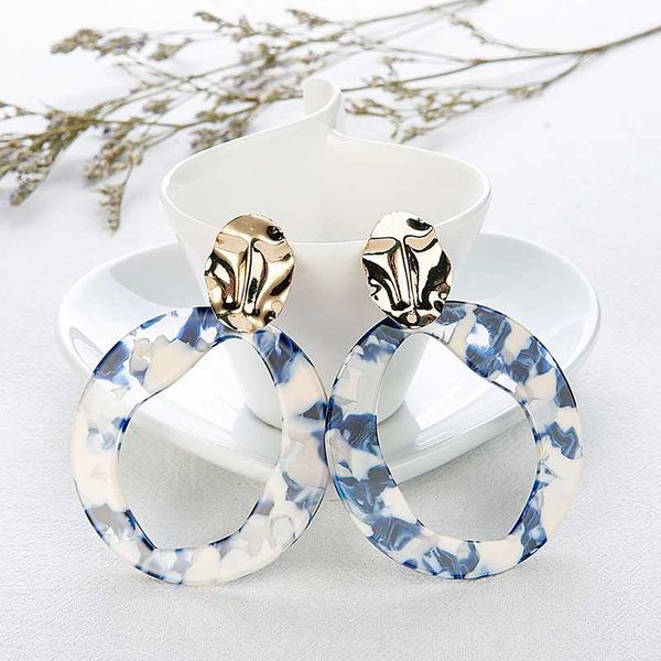 new vintage women colorful resin round dangle earrings 2020 gold metal shape statement acrylic earrings party wedding jewelry, Silver
new vintage women colorful resin round dangle earrings 2020 gold metal shape statement acrylic earrings party wedding jewelry, Silver