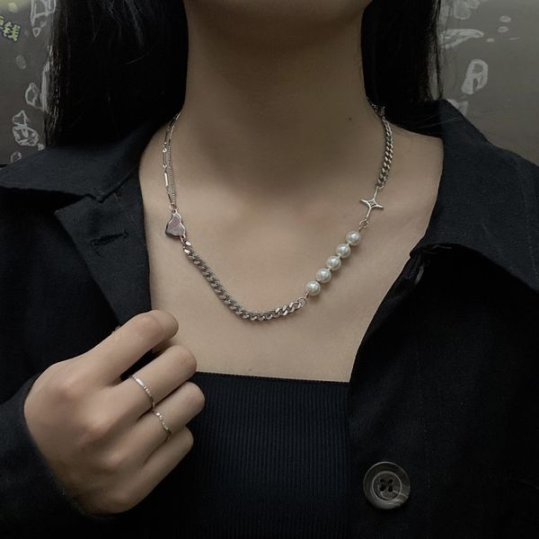 chokers 2021 niche design imitation pearl heart cross choker necklaces for women female titanium steel linked chain pendant necklace, Golden;silver
chokers 2021 niche design imitation pearl heart cross choker necklaces for women female titanium steel linked chain pendant necklace, Golden;silver
