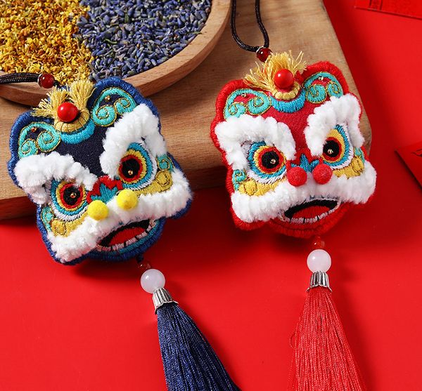 embroidered ping'an fudiy hand lion awakening material bag self embroidered amulet ping'an amulet pendant for boyfriend sachet, Black;brown
embroidered ping'an fudiy hand lion awakening material bag self embroidered amulet ping'an amulet pendant for boyfriend sachet, Black;brown