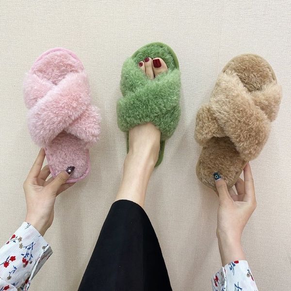 2020 autumn and winter new woolen slippers women cross lamb wool slippers open toe curly cotton slippers for women, Black 
2020 autumn and winter new woolen slippers women cross lamb wool slippers open toe curly cotton slippers for women, Black