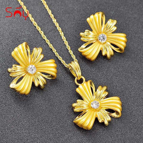 sunny jewelry selling flower jewelry set for women necklace earrings pendant romantic findings for engagement gift, Silver
sunny jewelry selling flower jewelry set for women necklace earrings pendant romantic findings for engagement gift, Silver