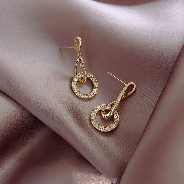 dangle & chandelier 2021 luxury cubic zirconia pendant earrings woman high fashion crystal korean anniversary gift jewelry for girls, Silver
dangle & chandelier 2021 luxury cubic zirconia pendant earrings woman high fashion crystal korean anniversary gift jewelry for girls, Silver