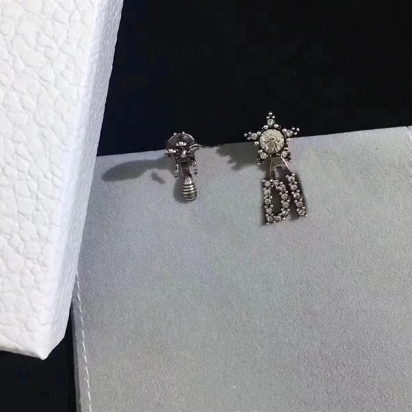 charm earrings for woman rhinestone insect shape earrings brass 925 silver needle earrings fashion jewelry supply
charm earrings for woman rhinestone insect shape earrings brass 925 silver needle earrings fashion jewelry supply