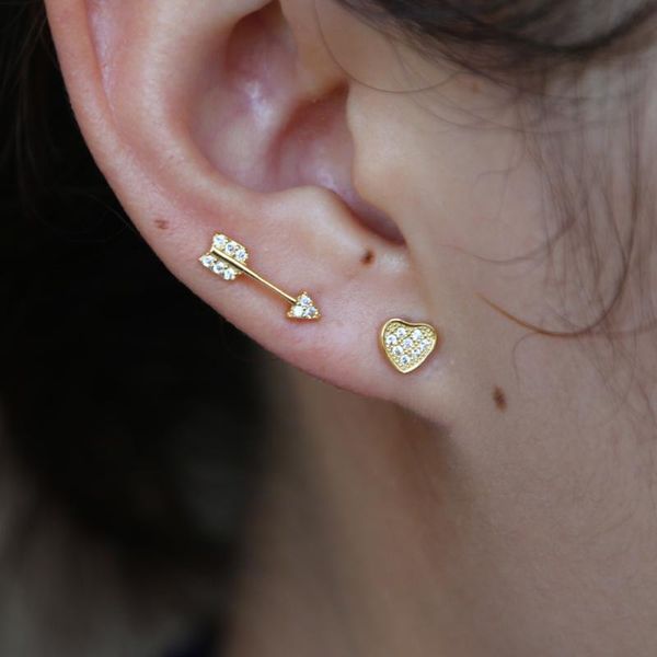stud 2021 brand cubic zirconia baguette stones clip cuff ear earrings shinning wedding fashion earring rainbow cz minimal, Golden;silver
stud 2021 brand cubic zirconia baguette stones clip cuff ear earrings shinning wedding fashion earring rainbow cz minimal, Golden;silver