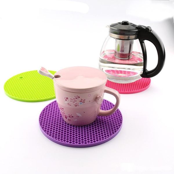 round silicone non-slip heat resistant pot table mats holder coaster cushion placemat pot table mat silicone placemat ing
round silicone non-slip heat resistant pot table mats holder coaster cushion placemat pot table mat silicone placemat ing