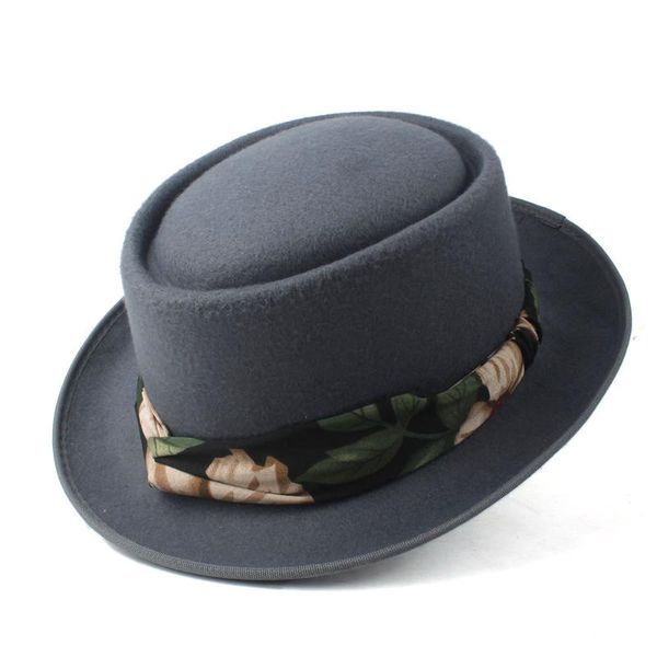 wide brim hats 2021 fashion women pork pie hat with ribbon wool fedora outdoor casual porkpie fascinator size 58cm, Blue;gray
wide brim hats 2021 fashion women pork pie hat with ribbon wool fedora outdoor casual porkpie fascinator size 58cm, Blue;gray