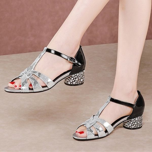 summer new fashion casual women cow leather sandals mixed colors narrow band rt-strap comfortable shoes woman, Black
summer new fashion casual women cow leather sandals mixed colors narrow band rt-strap comfortable shoes woman, Black