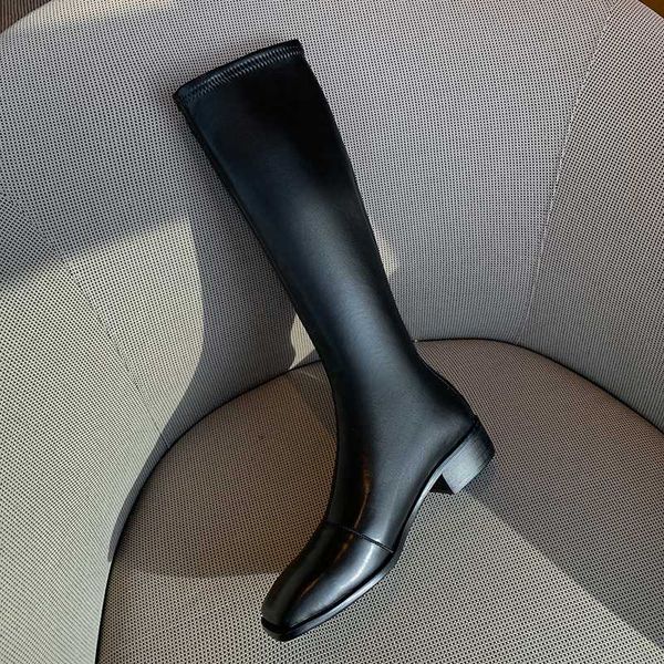 2021 winter new style genuine leather knee-high boots women boots motorcycle snow warm square head women shoes, Black
2021 winter new style genuine leather knee-high boots women boots motorcycle snow warm square head women shoes, Black
