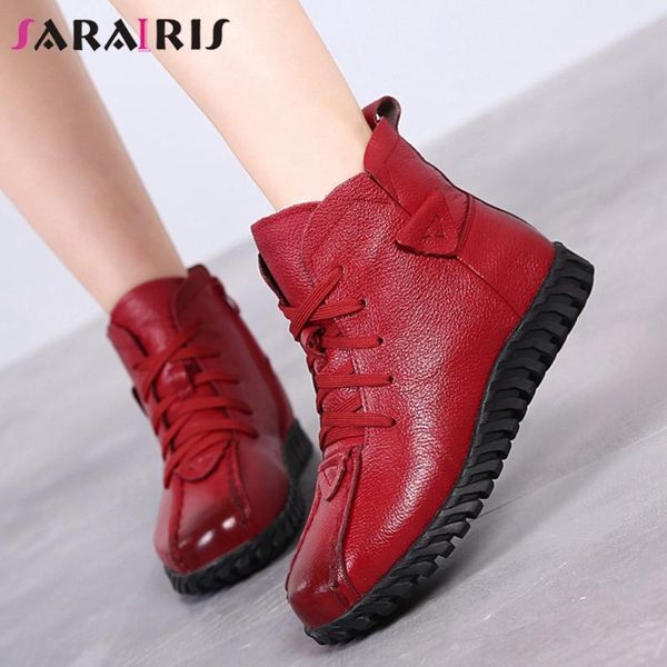 boots sarairis female winter warm wool genuine leather snow women round toe cross tied flat with shoes woman, Black
boots sarairis female winter warm wool genuine leather snow women round toe cross tied flat with shoes woman, Black