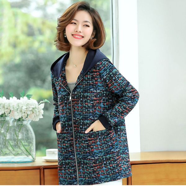 women's jackets mother's short jacket 2021 spring autumn fashion casual pattern windbreaker mid-length color hooded coat k1, Black;brown
women's jackets mother's short jacket 2021 spring autumn fashion casual pattern windbreaker mid-length color hooded coat k1, Black;brown