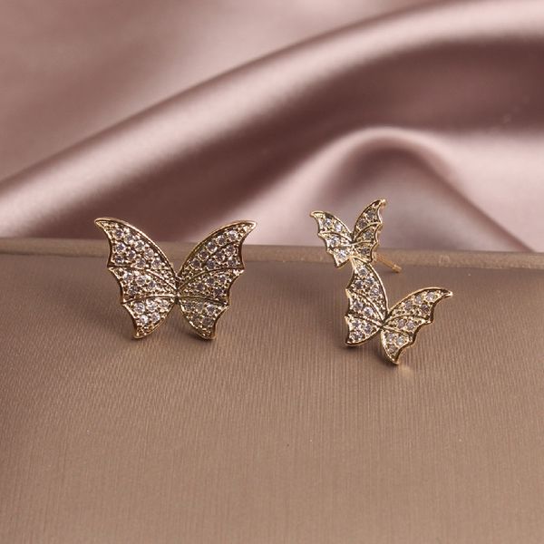 shiny side fashion brand jewelry irregular butterfly stud earrings for women gift new style crystal insect earrings, Golden;silver
shiny side fashion brand jewelry irregular butterfly stud earrings for women gift new style crystal insect earrings, Golden;silver