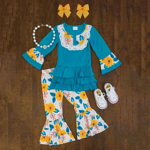 casual kids baby girl outfits spring fall clothes lace flared sleeve ruffles +floral flare pants 2pcs kids girl sets 0-4y, White
casual kids baby girl outfits spring fall clothes lace flared sleeve ruffles +floral flare pants 2pcs kids girl sets 0-4y, White