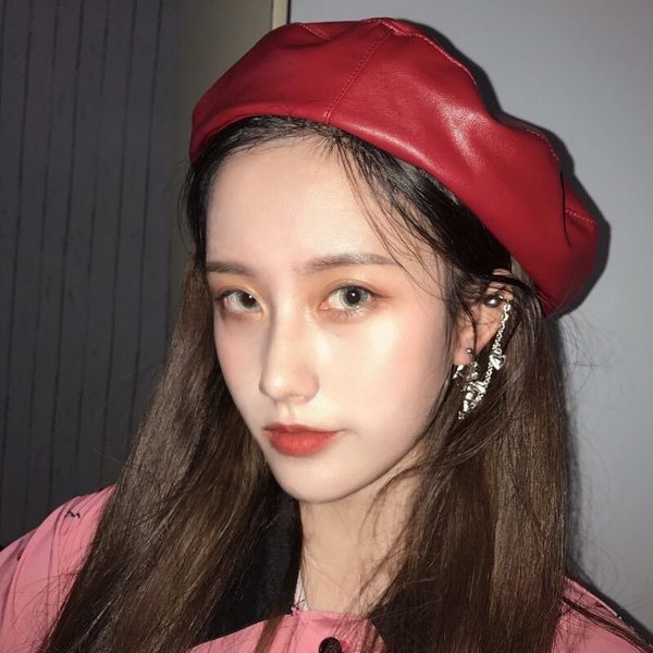 fashion pu leather beret women casual wild octagonal caps korean tide newsboy hat ladies elegant hats available in all seasons, Blue;gray
fashion pu leather beret women casual wild octagonal caps korean tide newsboy hat ladies elegant hats available in all seasons, Blue;gray