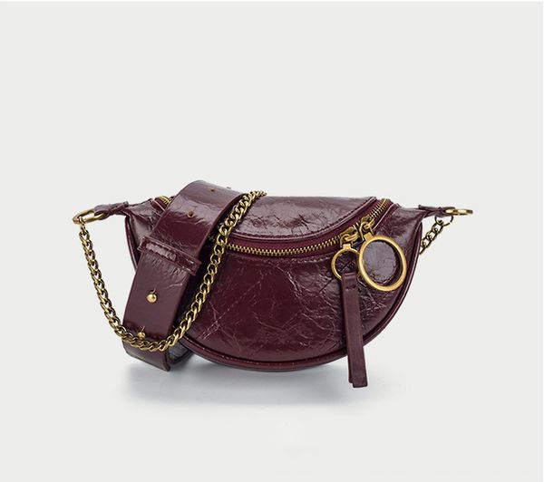 classic women's saddle bag metal chain shoulder bag double shoulder strap crossbody bag of postage
classic women's saddle bag metal chain shoulder bag double shoulder strap crossbody bag of postage
