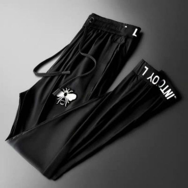 womens casual joggers fashion bees embroidery joggers fashion boys hiphop streetwear 2020 new trousers aisan size m-4xl 
womens casual joggers fashion bees embroidery joggers fashion boys hiphop streetwear 2020 new trousers aisan size m-4xl