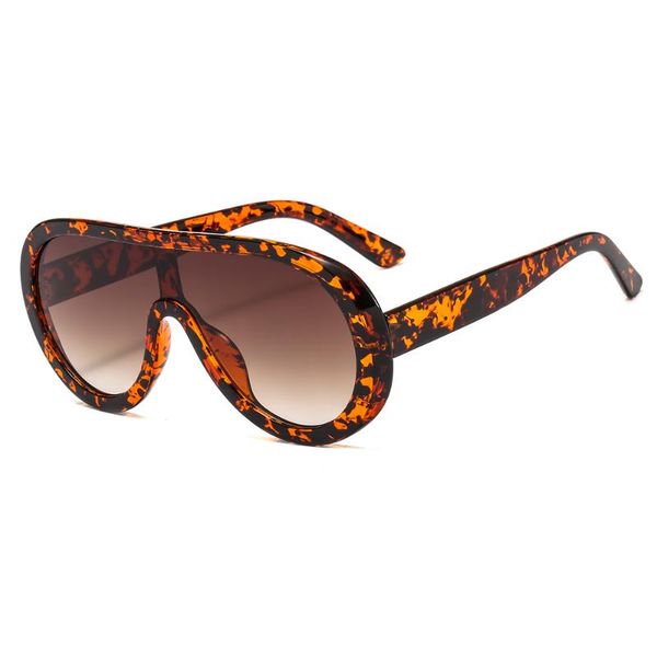 sunglasses one piece women green 2021 summer gradient plastc material lenses drop uv400 protection eyewear, White;black
sunglasses one piece women green 2021 summer gradient plastc material lenses drop uv400 protection eyewear, White;black