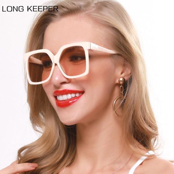 2020 luxury oversize square sunglasses women brand designer retro sun glasses female big frame eyewear uv400 oculos feminino, White;black
2020 luxury oversize square sunglasses women brand designer retro sun glasses female big frame eyewear uv400 oculos feminino, White;black
