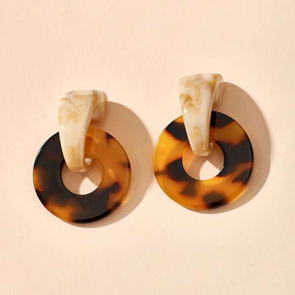 fashion european american cross-border earrings for women girl vintage simple acrylic leopard earrings geometric oval, Golden;silver
fashion european american cross-border earrings for women girl vintage simple acrylic leopard earrings geometric oval, Golden;silver