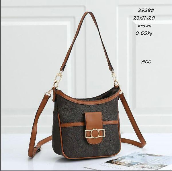 elegant female large tote bag fashion new quality pu leather women's handbag lock chain shoulder messenger bag 3928# 23x11x20cm
elegant female large tote bag fashion new quality pu leather women's handbag lock chain shoulder messenger bag 3928# 23x11x20cm