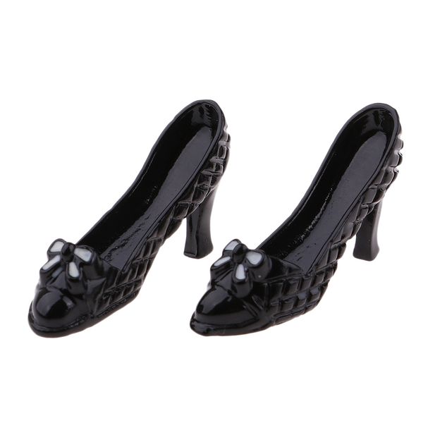 pair of high heel shoes sandals 1/12scale doll house miniatures room item black
pair of high heel shoes sandals 1/12scale doll house miniatures room item black