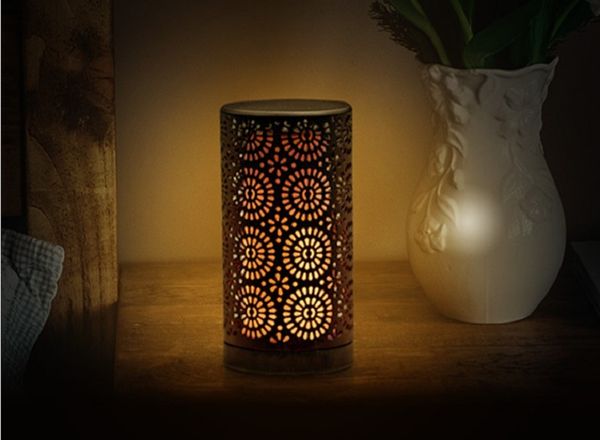 2020 magnet flame lamp usb charging fake candle led simulation candle flame lamp home décor
2020 magnet flame lamp usb charging fake candle led simulation candle flame lamp home décor