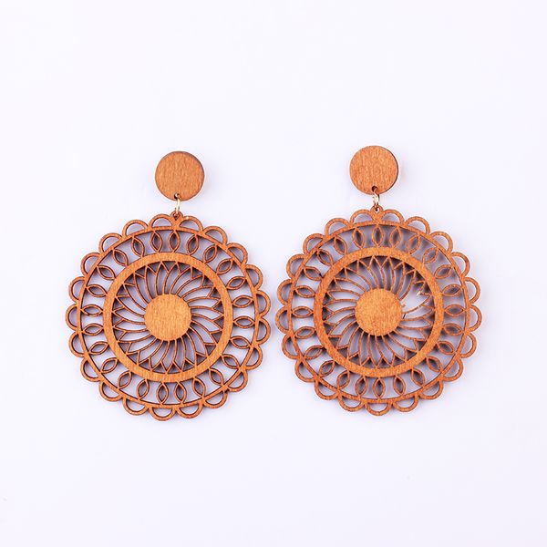 vintage brown деревянных серьги заявление модные ювелирные изделия круглой полый boho падение chip африканский вуд серьга для женщин 2020 но, Silver
vintage brown деревянных серьги заявление модные ювелирные изделия круглой полый boho падение chip африканский вуд серьга для женщин 2020 но, Silver