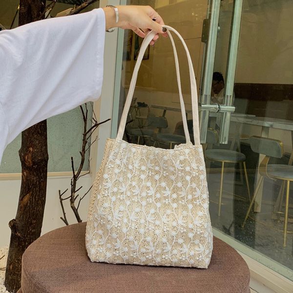 fairy hand bag 2020 korean version of the new fashion lace shoulder bag woven bucket straw small
fairy hand bag 2020 korean version of the new fashion lace shoulder bag woven bucket straw small