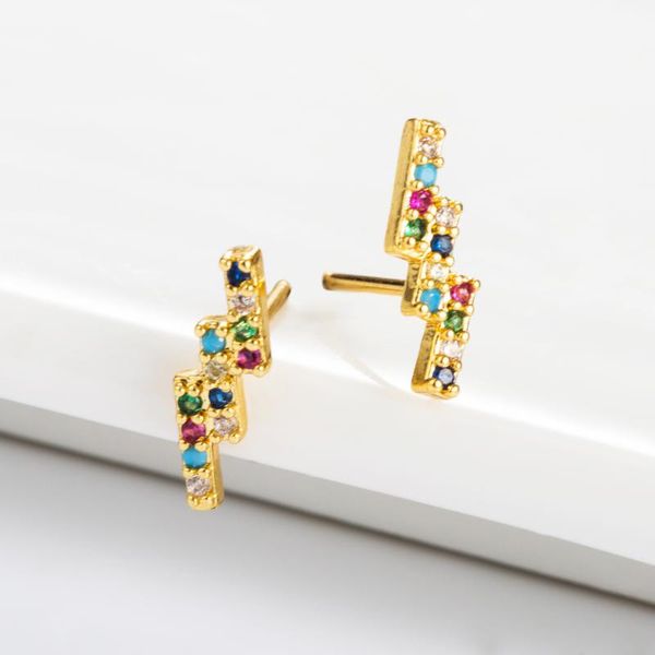 2020 new retro geometry copper color zircon simple elegant exquisite stud earrings for women fashion jewelry accessories, Golden;silver
2020 new retro geometry copper color zircon simple elegant exquisite stud earrings for women fashion jewelry accessories, Golden;silver