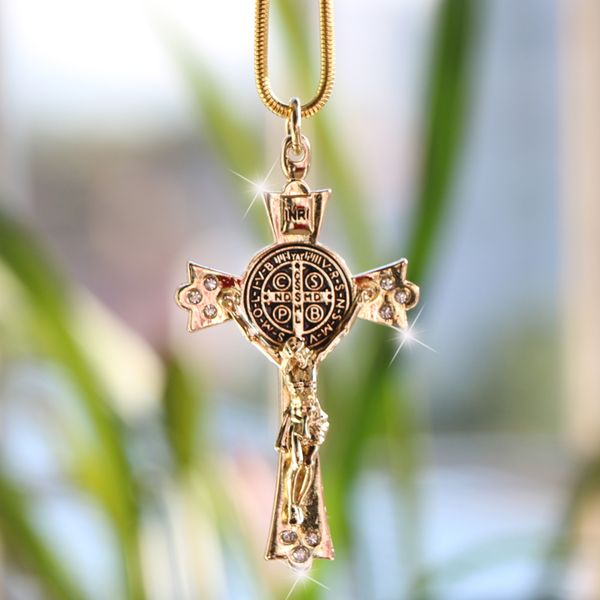 3 colors jesus cross car hanging ornament zinc alloy christian religion jesus crucifix figurine car rear view mirror accessories
3 colors jesus cross car hanging ornament zinc alloy christian religion jesus crucifix figurine car rear view mirror accessories