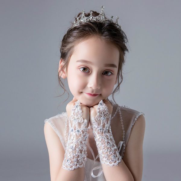 dhl 50pair girls princess gloves lace diamond performance pgraphy costume wedding accessories, Slivery;white
dhl 50pair girls princess gloves lace diamond performance pgraphy costume wedding accessories, Slivery;white
