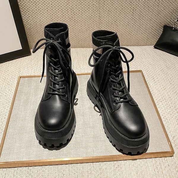 autumn boots women sock boots leather platform shoe female casausl ankle for women scarpe donna botas de mujer 2020, Black
autumn boots women sock boots leather platform shoe female casausl ankle for women scarpe donna botas de mujer 2020, Black