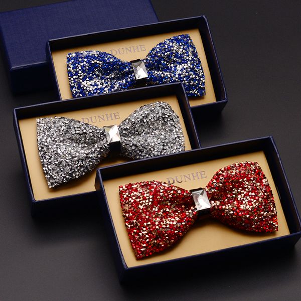 2020 new fashion men's bow ties wedding double fabric rhinestone bowtie club banquet anniversary butterfly tie with gift box, Black;gray
2020 new fashion men's bow ties wedding double fabric rhinestone bowtie club banquet anniversary butterfly tie with gift box, Black;gray