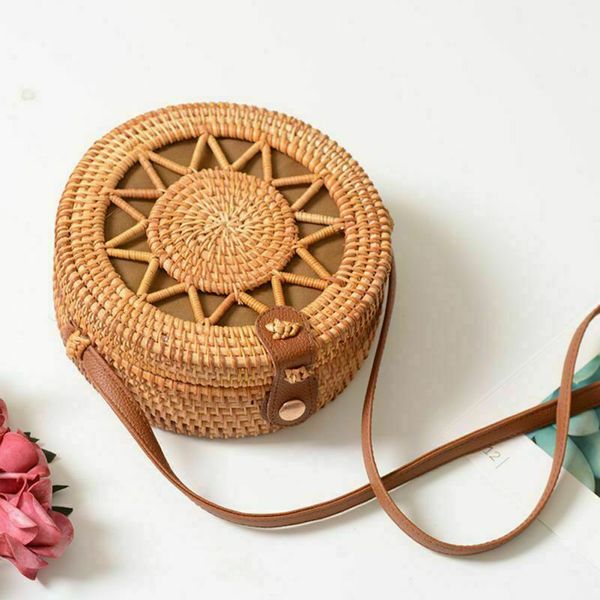 женщины лето круглый сумка пляжные сумки ротанг сумки плеча плетеная weave сумка crossbody / by
женщины лето круглый сумка пляжные сумки ротанг сумки плеча плетеная weave сумка crossbody / by