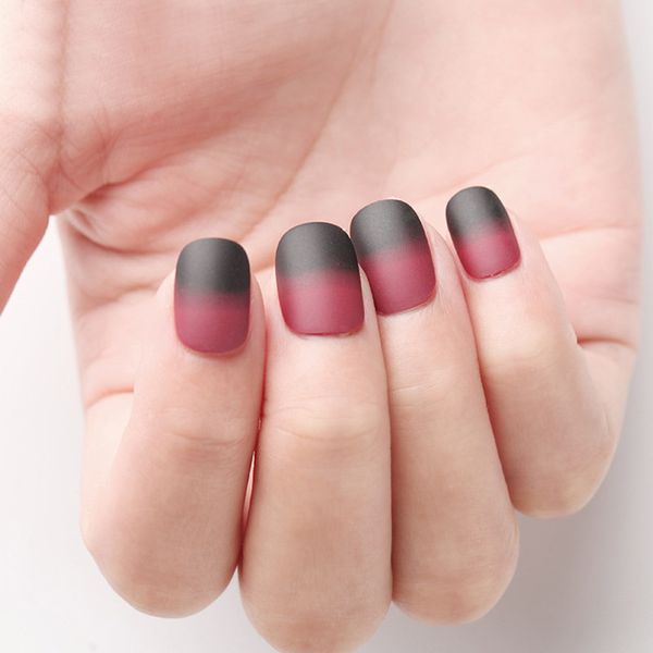 20pcs matte fake nails gradient frosted faux nails black red wine matte nail tips for acrylic square tip kit press on, Red;gold
20pcs matte fake nails gradient frosted faux nails black red wine matte nail tips for acrylic square tip kit press on, Red;gold