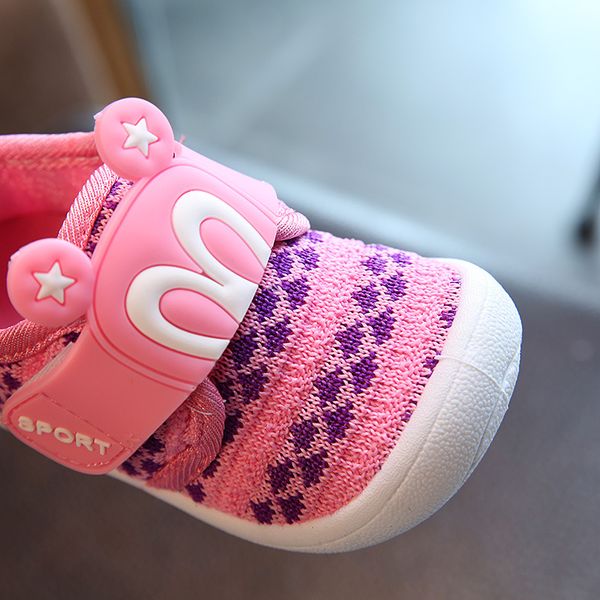 autumn new baby shoes soft sole girls boys children sneakers kids casual rubber sound shoes toddler shoes 1-3 years, Black;red
autumn new baby shoes soft sole girls boys children sneakers kids casual rubber sound shoes toddler shoes 1-3 years, Black;red