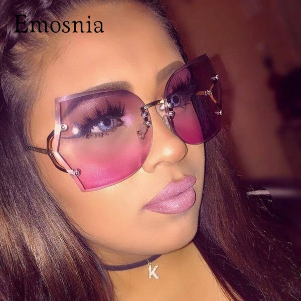 emosnia gradient oversized rimless sunglasses women original designer gradient vintage eyeglasses female oculos uv400 with cloth, White;black
emosnia gradient oversized rimless sunglasses women original designer gradient vintage eyeglasses female oculos uv400 with cloth, White;black