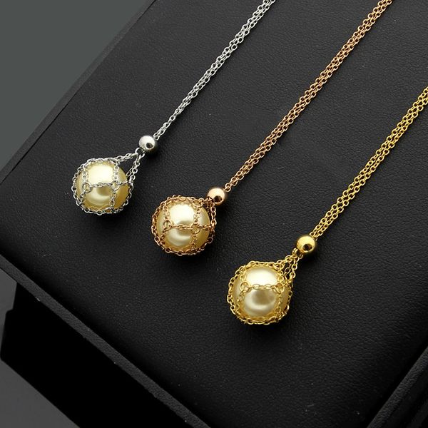 2020 Designer Titanium Steel Jewelry Mesh Bag White Pearl Necklace Ladies Best Selling Pearl Clavicle Necklace
2020 Designer Titanium Steel Jewelry Mesh Bag White Pearl Necklace Ladies Best Selling Pearl Clavicle Necklace