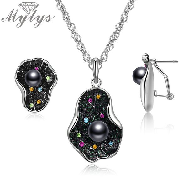 mytys sparkling noble leaf earrings necklace colorful crystal & black pearl on leaf retro statement jewelry sets for women cn515, Silver 
mytys sparkling noble leaf earrings necklace colorful crystal & black pearl on leaf retro statement jewelry sets for women cn515, Silver