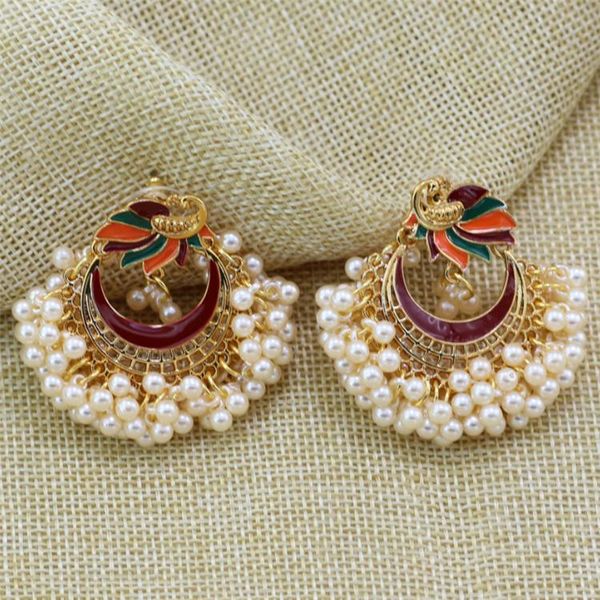 luxury indian jhumki earrings simulated pearls ethnic beads statement chandelier earring india bride jewelry party wholesale kjj348, Red;brown
luxury indian jhumki earrings simulated pearls ethnic beads statement chandelier earring india bride jewelry party wholesale kjj348, Red;brown