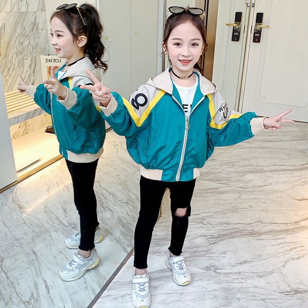 girls' spring coat 2020 new children's wear little girl spring and autumn jackets western fashion big boy sports tide, Blue;gray 
girls' spring coat 2020 new children's wear little girl spring and autumn jackets western fashion big boy sports tide, Blue;gray