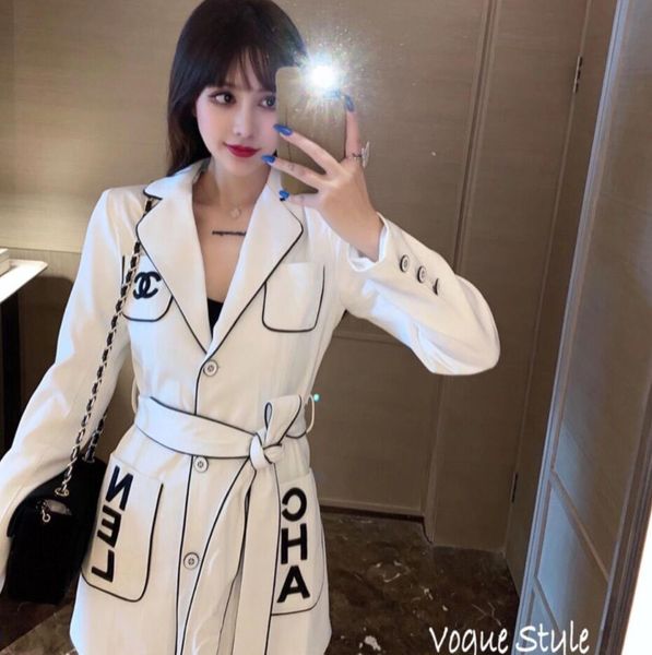 2020 fashion man women jacket coat women winter couples coat individuality woman suit jacket give as a present sashes, Black;brown
2020 fashion man women jacket coat women winter couples coat individuality woman suit jacket give as a present sashes, Black;brown