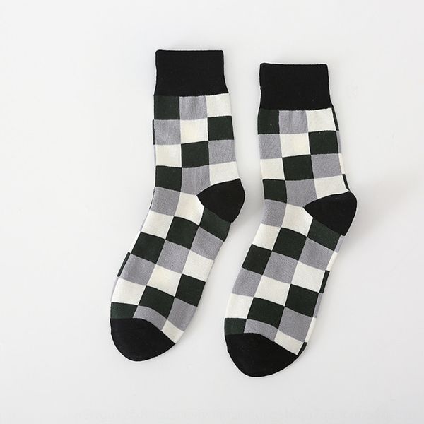 casual business plaid men's autumn and winter british style cotton men's color tide cotton socks tube tide socks plaid mid-tube tr, Black
casual business plaid men's autumn and winter british style cotton men's color tide cotton socks tube tide socks plaid mid-tube tr, Black