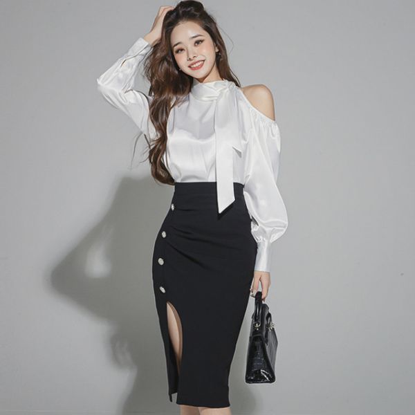 2020 korea off shoulder loose solid blouse office cloth bodycon midi split skirt two piece work sets suits dress, Gray
2020 korea off shoulder loose solid blouse office cloth bodycon midi split skirt two piece work sets suits dress, Gray