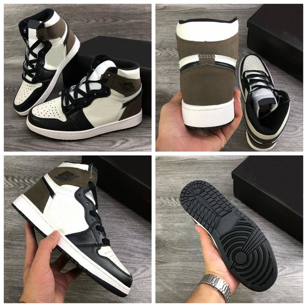new 1 high og dark mocha 1s 2020 mens basketball shoes trainers women sneakers jumpman sports des chaussures zapatos 36-45
new 1 high og dark mocha 1s 2020 mens basketball shoes trainers women sneakers jumpman sports des chaussures zapatos 36-45