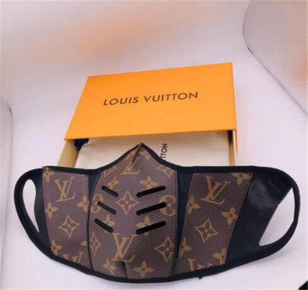 2020 brand face wome men masks washable breathable lv louis vuitton designe anti-dust mask wholesale price with box, Golden;silver
2020 brand face wome men masks washable breathable lv louis vuitton designe anti-dust mask wholesale price with box, Golden;silver