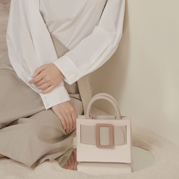 fashion luxury women tote bag 2020 new ladies shoulder crossbody bag female simple messenger small square lady handbag
fashion luxury women tote bag 2020 new ladies shoulder crossbody bag female simple messenger small square lady handbag