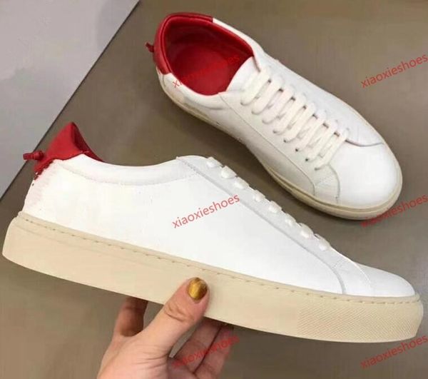 2020 men women rivets lace up shoes genuine leather sneakers camouflage comfortable causal shoes, Black
2020 men women rivets lace up shoes genuine leather sneakers camouflage comfortable causal shoes, Black