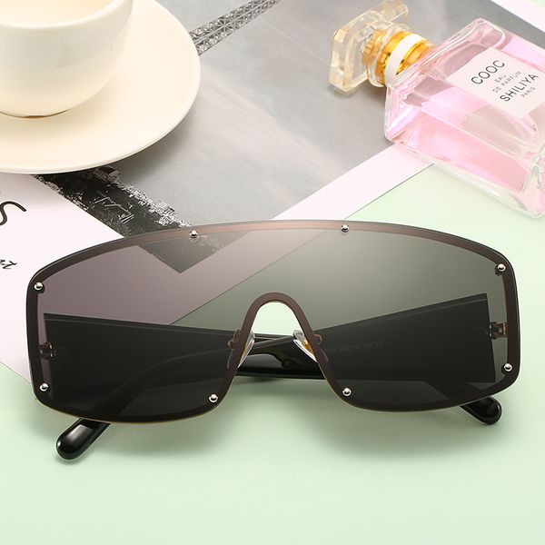 oversized sunglasses women rivet shell leopard bold frame shield sun glasses men aviation goggles sunglasses women, White;black
oversized sunglasses women rivet shell leopard bold frame shield sun glasses men aviation goggles sunglasses women, White;black