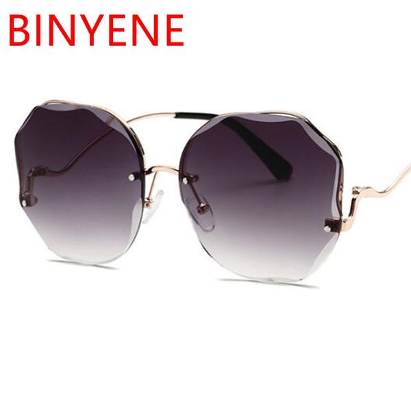 2020 new rimless sunglasses women alloy half frame designer sun glasses gradient bicolor shades cutting lens uv400 glasses, White;black
2020 new rimless sunglasses women alloy half frame designer sun glasses gradient bicolor shades cutting lens uv400 glasses, White;black