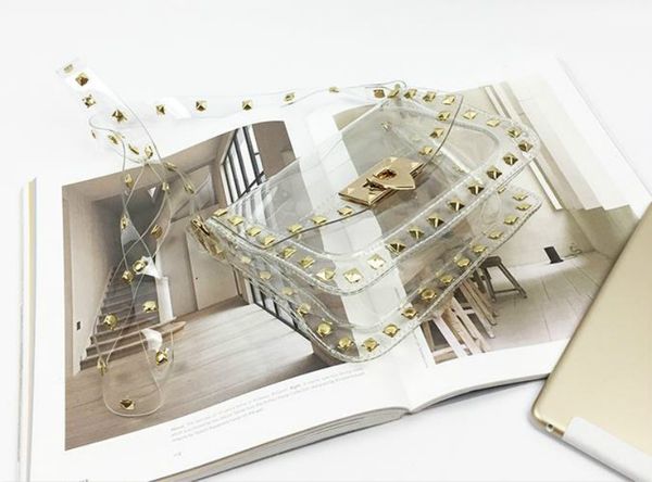 designer handbag 2020 fashion jelly rivet transparent pvc portable diagonal small square bag ing
designer handbag 2020 fashion jelly rivet transparent pvc portable diagonal small square bag ing